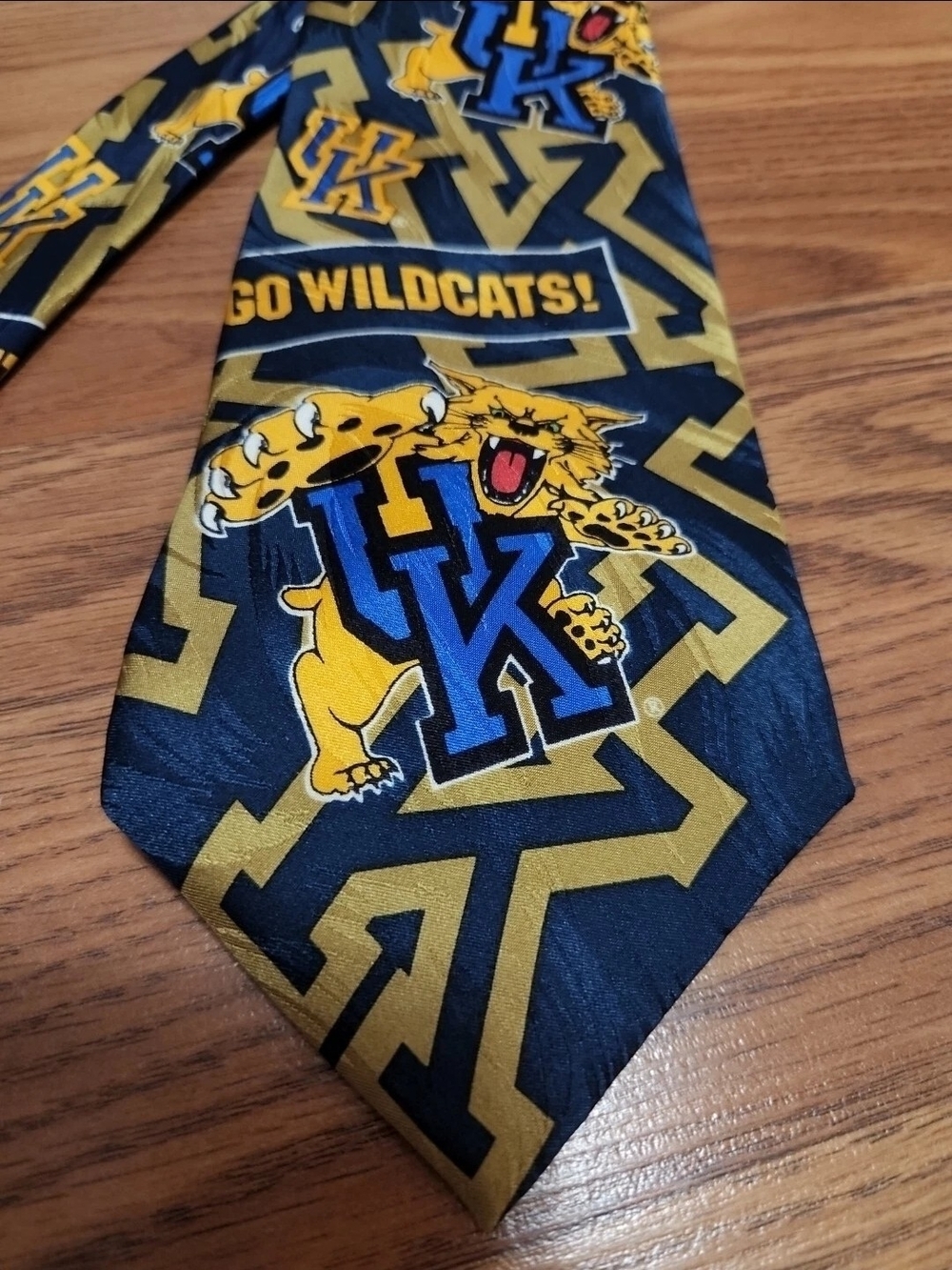 Vintage University of Kentucky Wildcats Neck Tie RM Sport UK Wildcats Go Wildcat